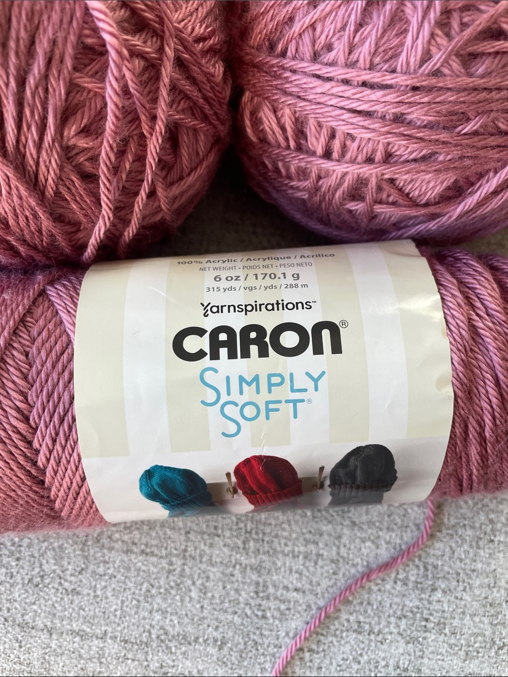 Caron Simply Soft Yarn 9 skeins
Plum Wine - Picture 2 of 5